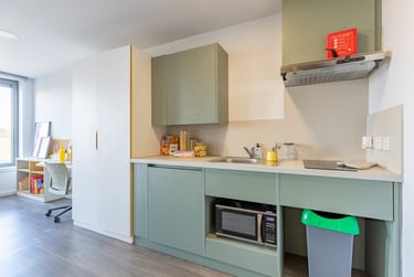 Gold Studio at Dunaskin Mill, 5 Dunaskin Court, West End, Glasgow, G116QJ - Image 5